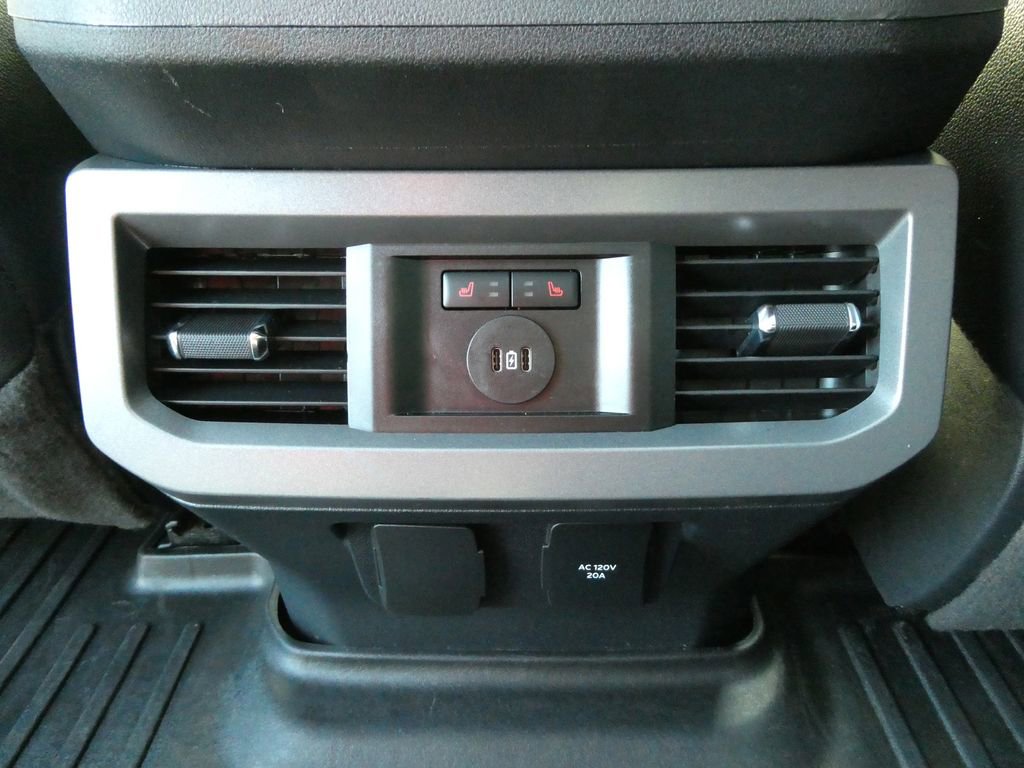 Used 2023 Ford F350 Lariat w/ Lariat Ultimate Package image 20