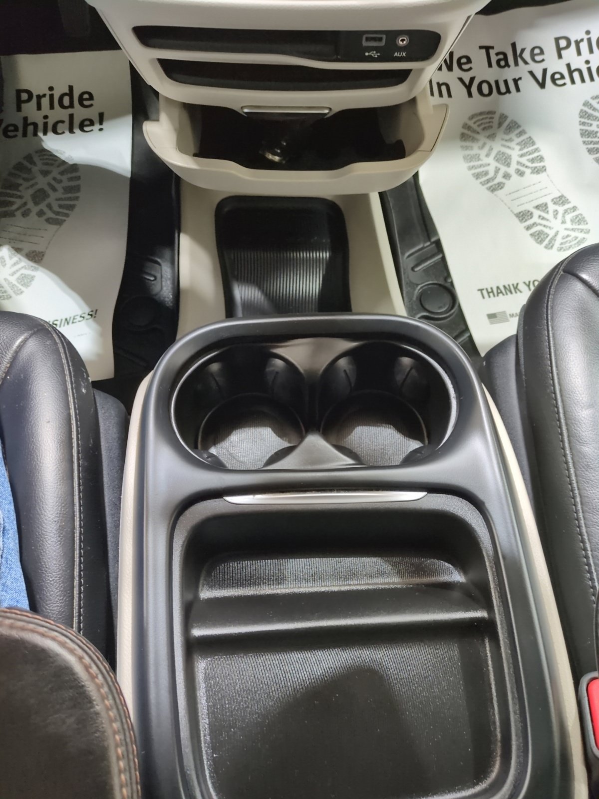 Used 2018 Chrysler Pacifica Touring-L FWD image 26