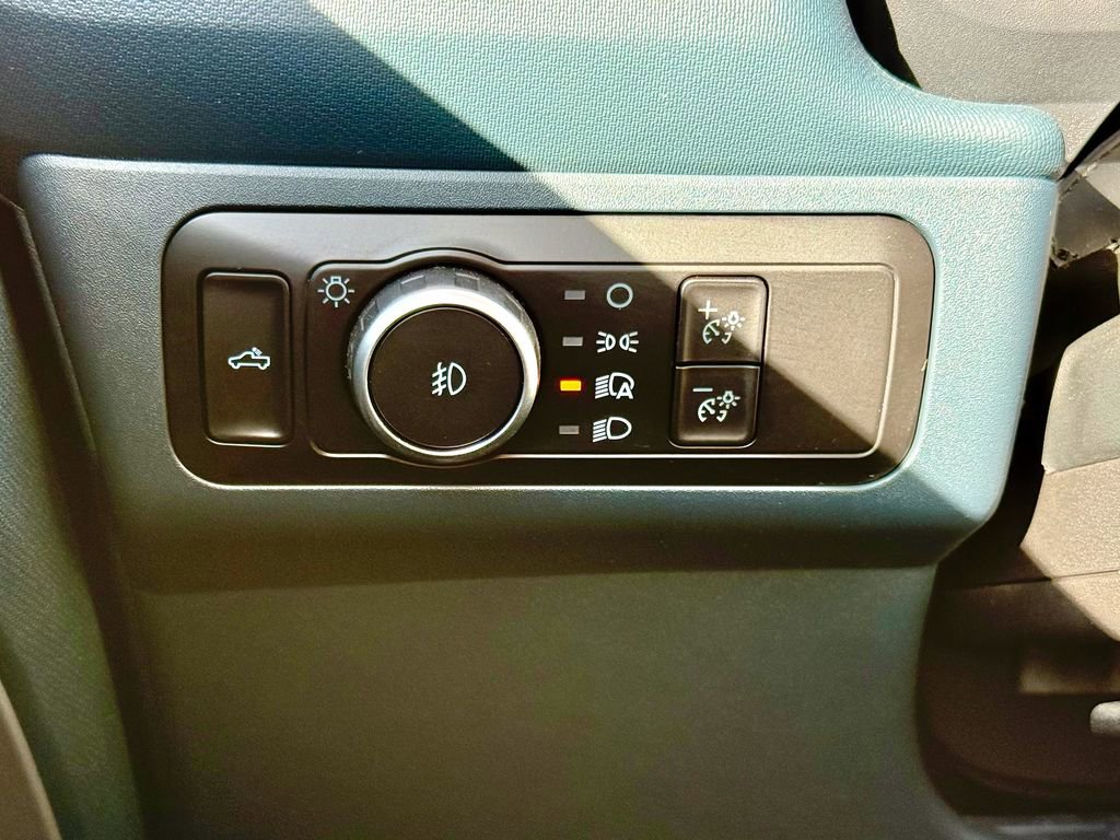 New 2025 Ford Maverick Lobo image 26