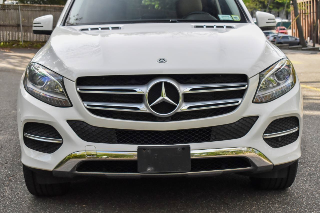 Used 2019 Mercedes-Benz GLE 400 4MATIC image 33