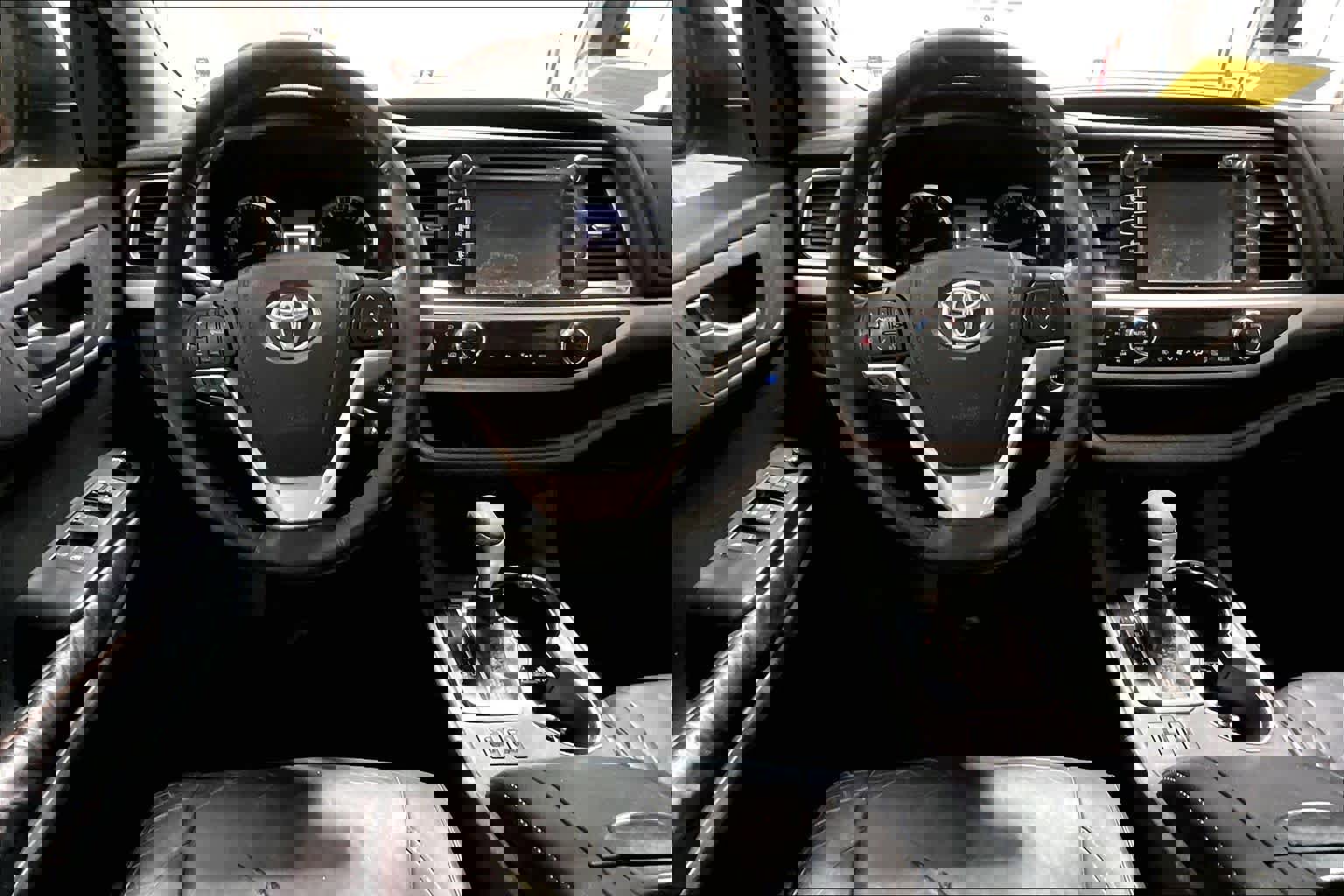 Used 2014 Toyota Highlander XLE image 6