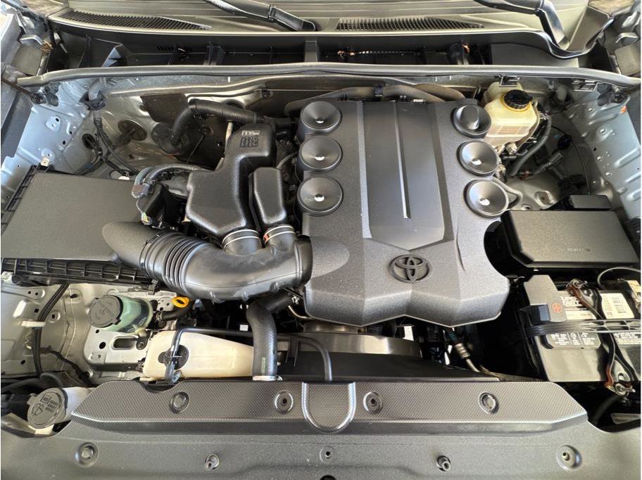 Used 2010 Toyota 4Runner Trail image 27