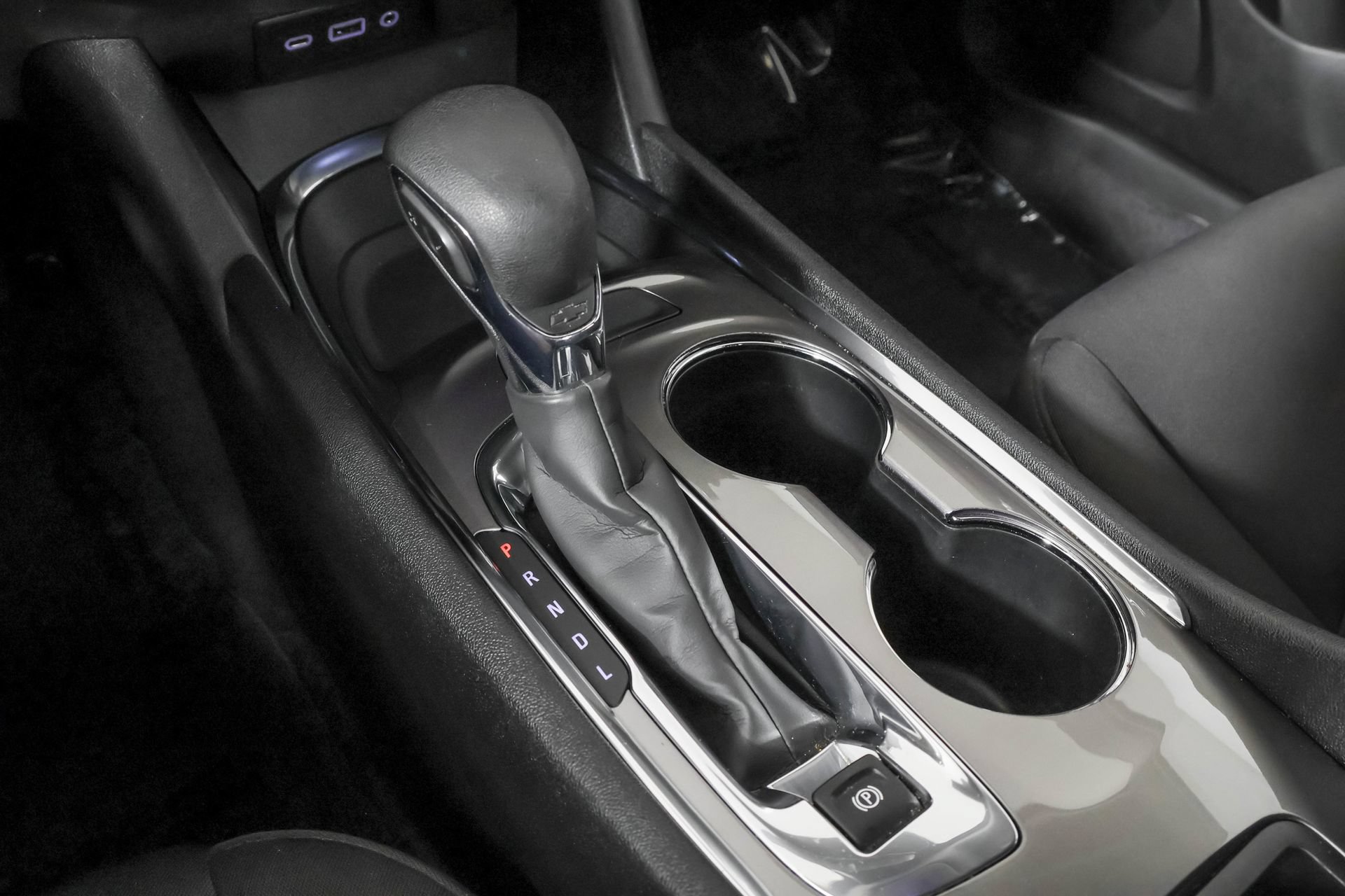 Used 2023 Chevrolet Malibu LT FWD image 32