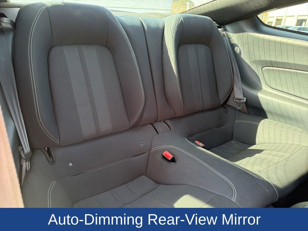 Used 2019 Ford Mustang Coupe w/ Ecoboost Performance Package image 23