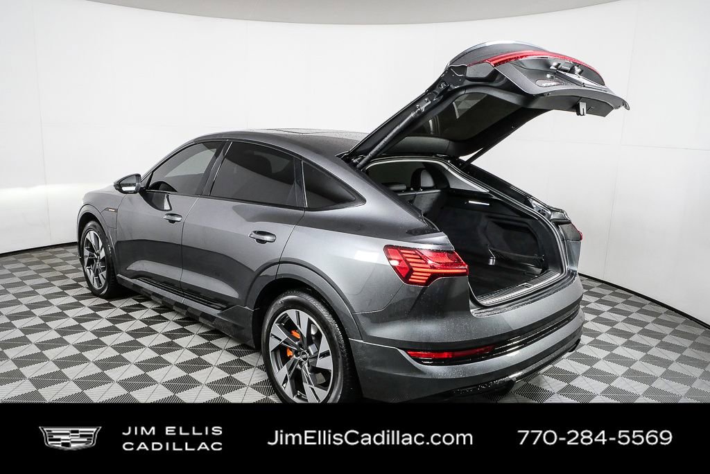 Used 2021 Audi e-tron Premium image 34