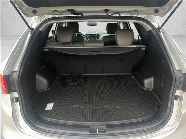 Used 2013 Hyundai Santa Fe Sport w/ Technology Pkg FWD image 6