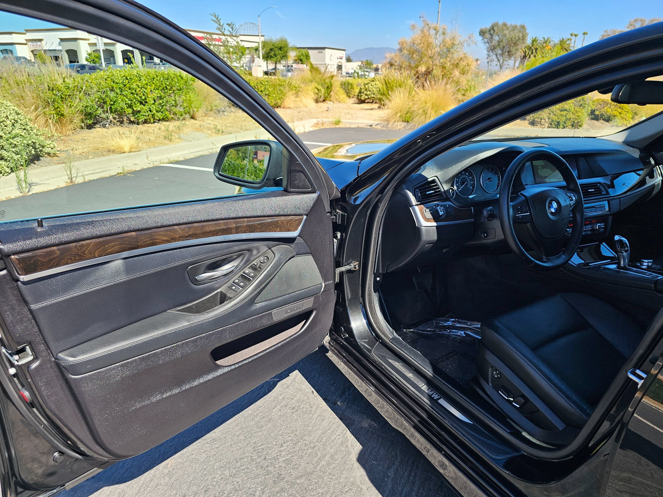 Used 2011 BMW 535i Sedan RWD image 16