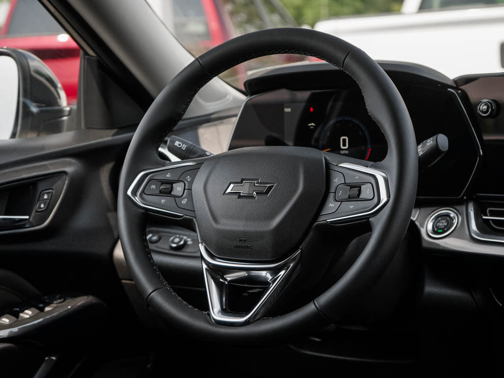 New 2026 Chevrolet Trax ACTIV w/ Driver Confidence Package FWD image 13