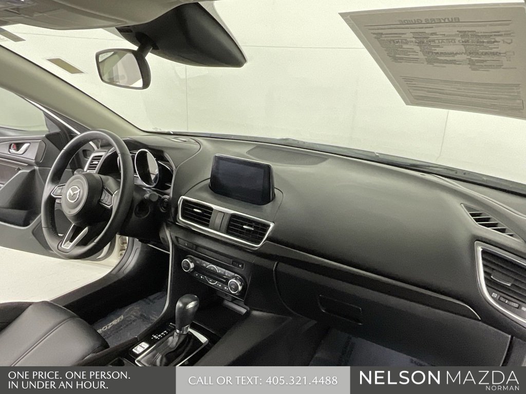Used 2018 MAZDA MAZDA3 Grand Touring image 30