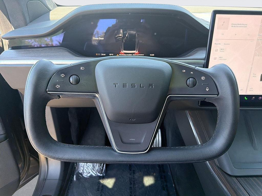 Used 2022 Tesla Model X AWD/4WD image 7