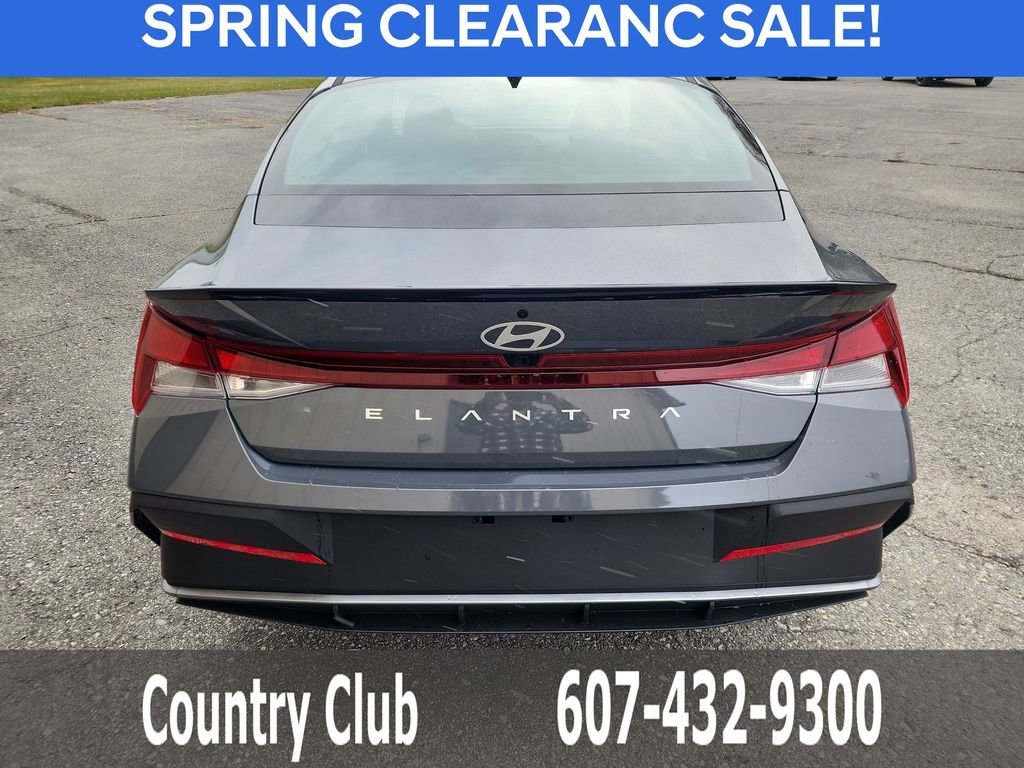 New 2026 Hyundai Elantra Sport image 7