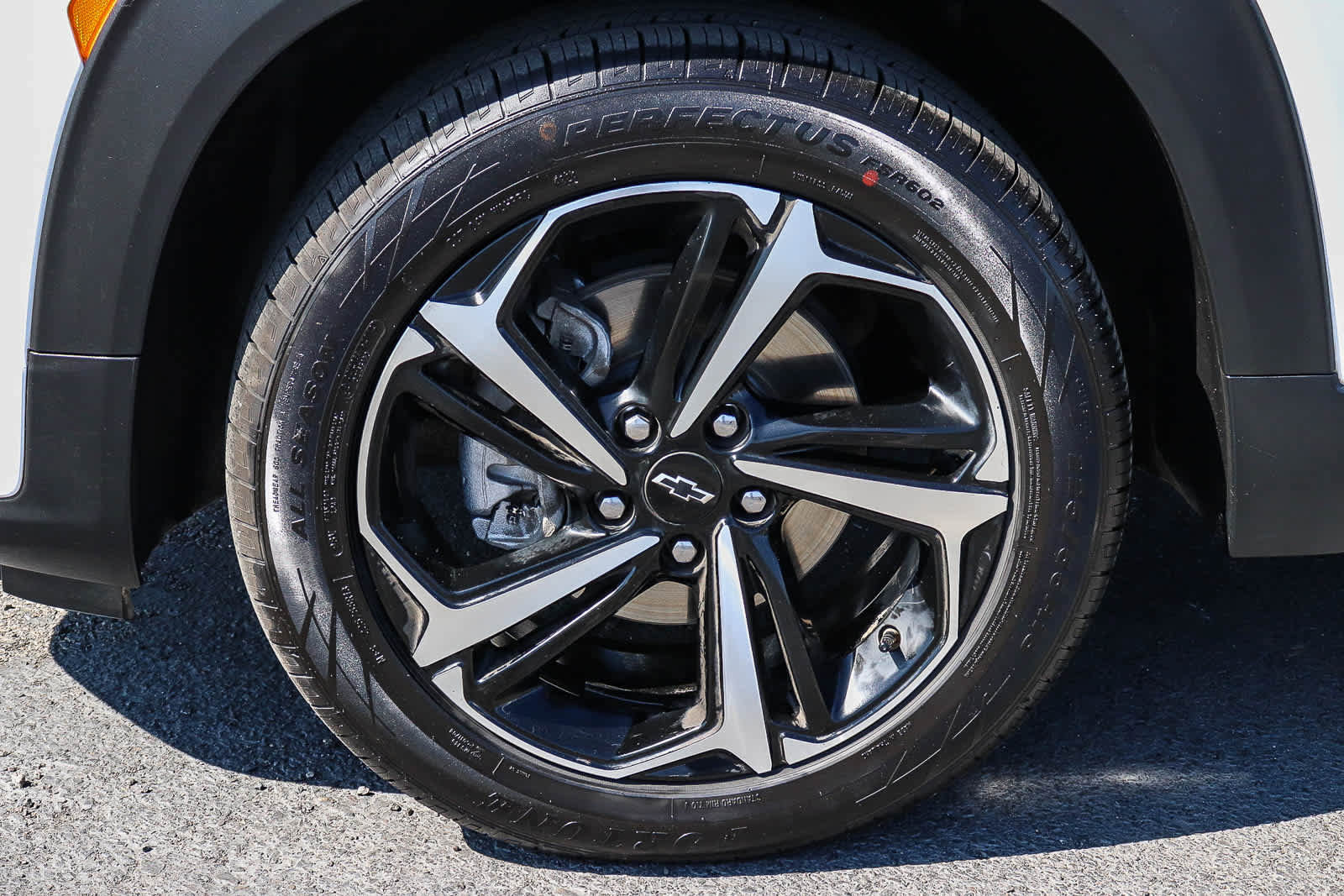 Used 2023 Chevrolet TrailBlazer RS image 12
