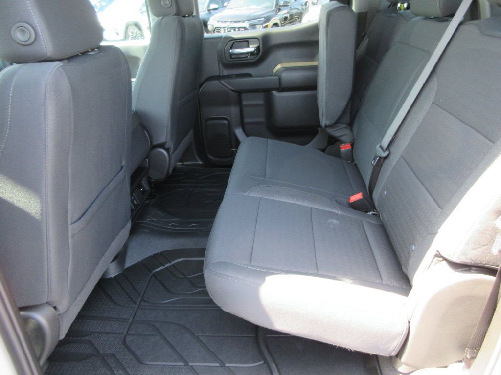 New 2026 Chevrolet Silverado 1500 Custom w/ Turbomax Blackout Package AWD/4WD image 15