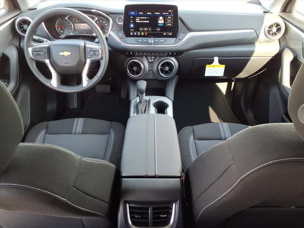New 2026 Chevrolet Blazer LT w/ Midnight/Sport Edition image 11