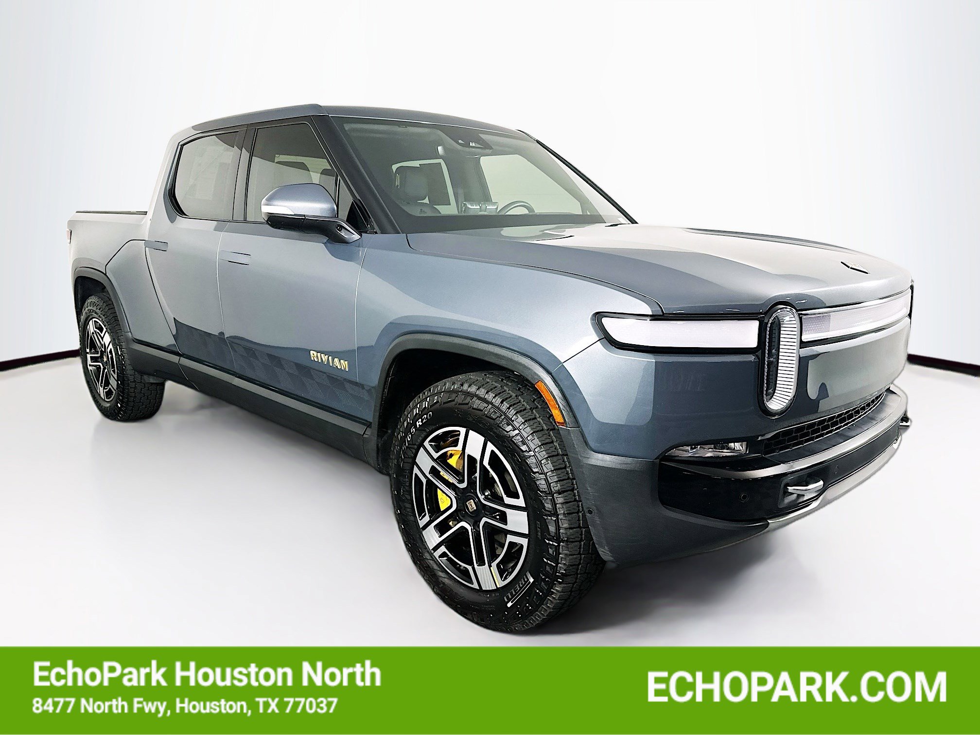 Used 2022 Rivian R1T Adventure image 1