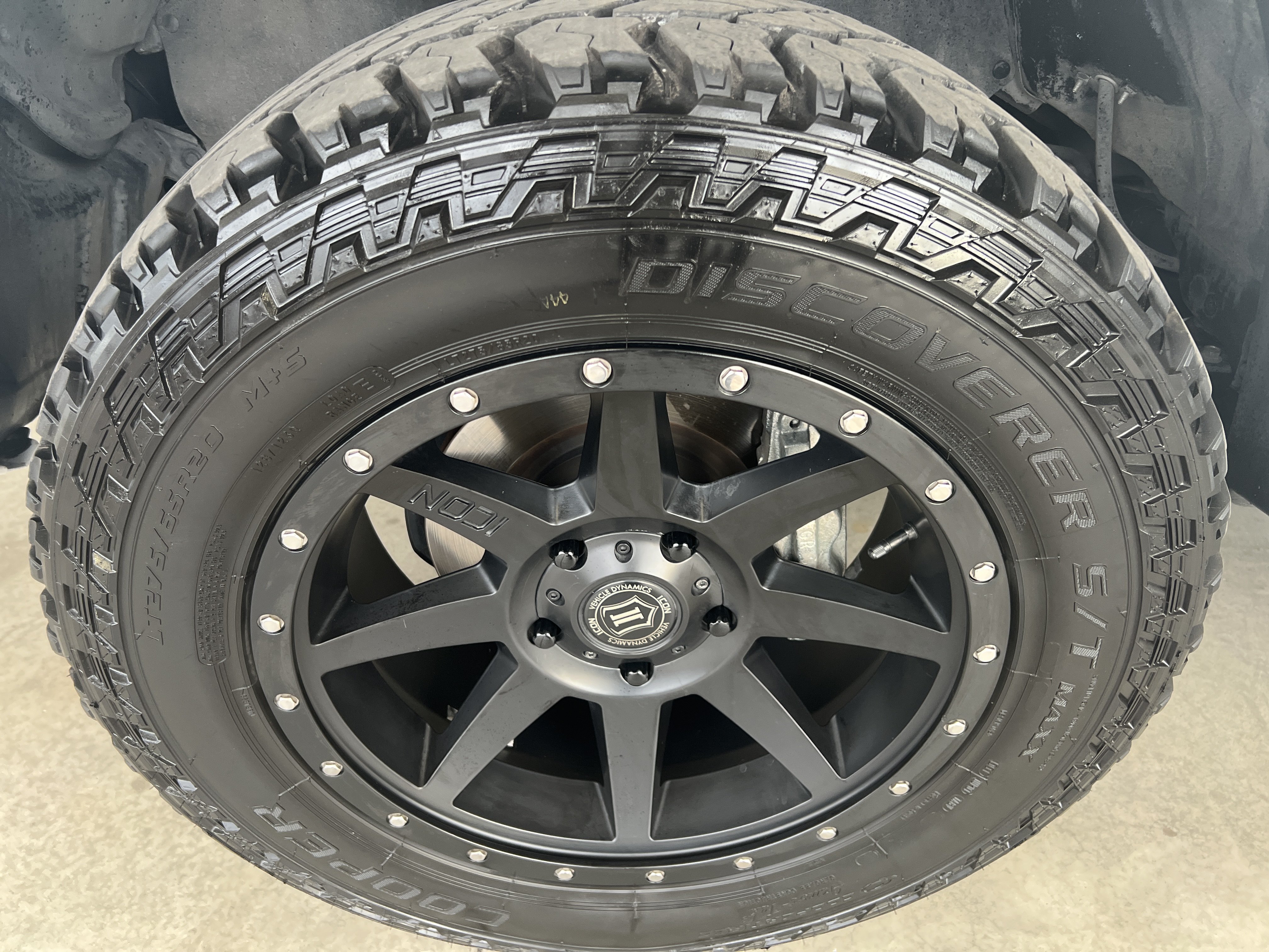 Used 2021 Toyota Tundra SR5 w/ TRD Sport Package AWD/4WD image 12