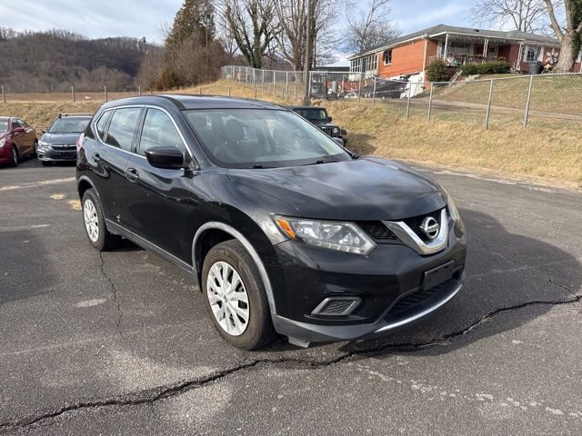 Used 2016 Nissan Rogue S image 2