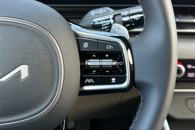 New 2026 Kia Carnival SX FWD image 31