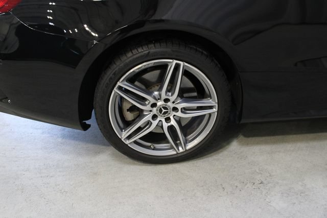 Used 2018 Mercedes-Benz E 400 4MATIC Coupe image 36