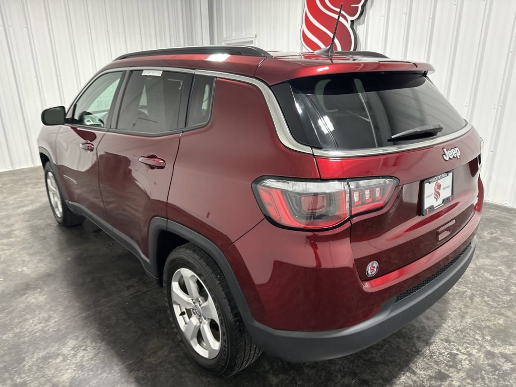 Used 2020 Jeep Compass Latitude FWD image 8