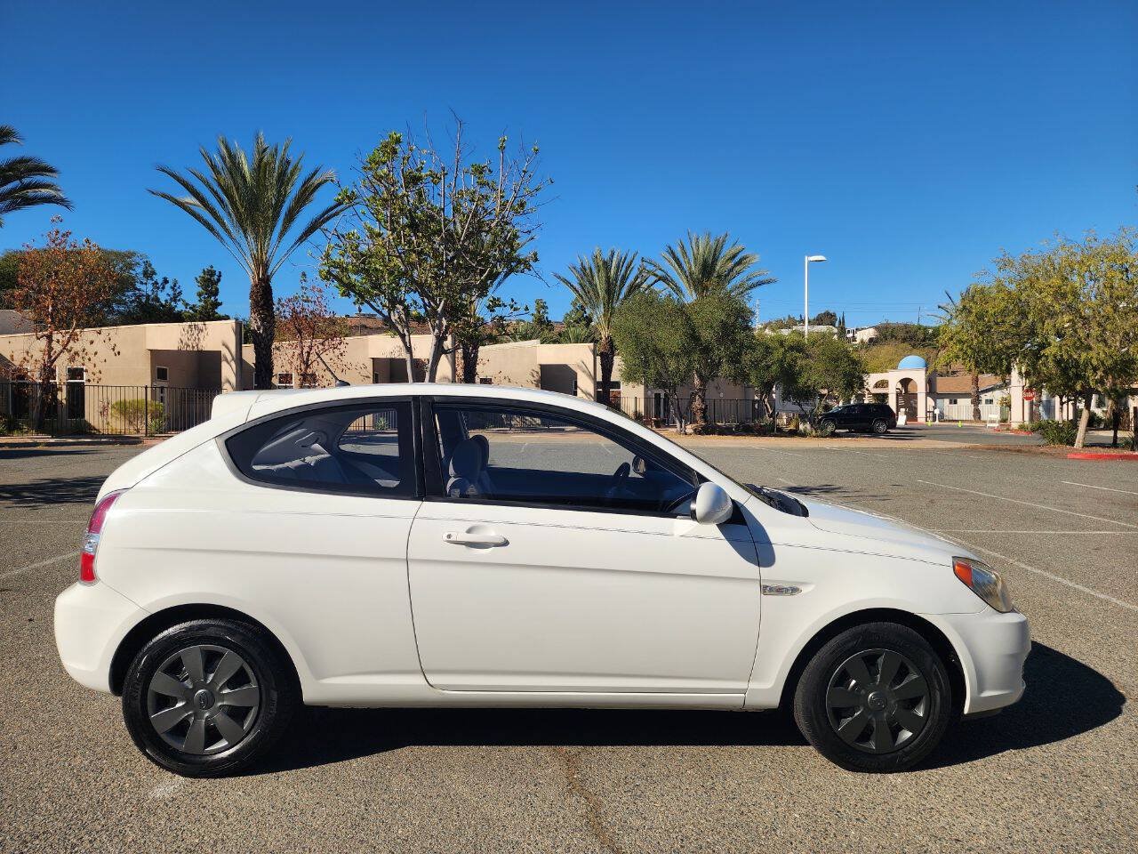 Used 2007 Hyundai Accent GS FWD image 6
