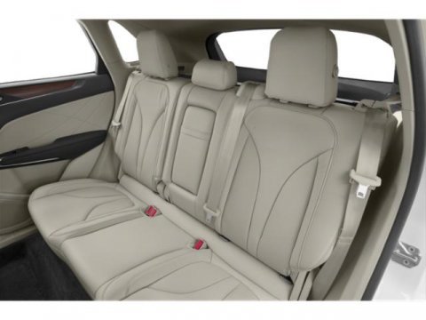 Used 2019 Lincoln MKC Premiere FWD image 13