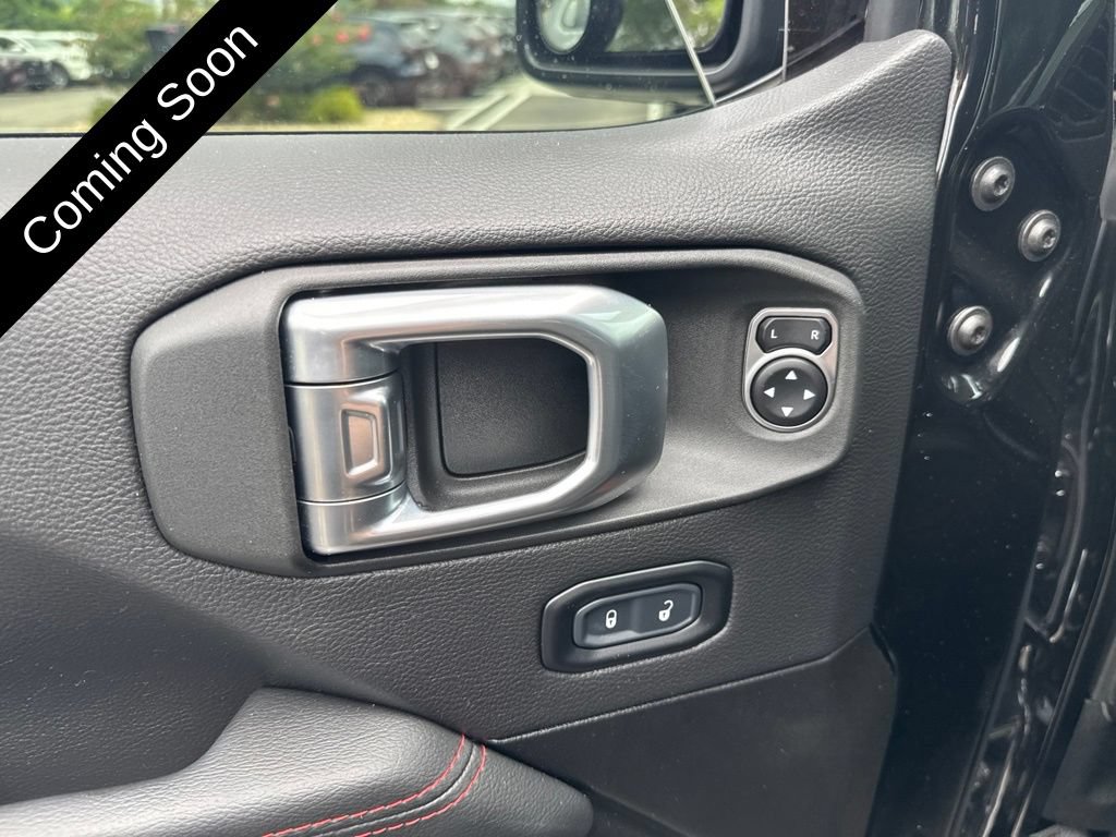Used 2023 Jeep Gladiator Rubicon w/ LED Lighting Group AWD/4WD image 9
