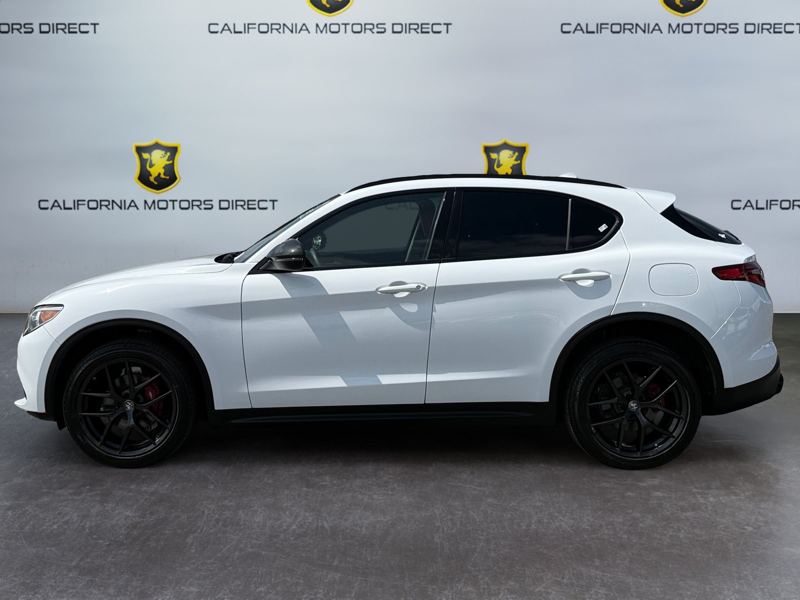 Used 2020 Alfa Romeo Stelvio w/ Nero Edizione RWD image 2