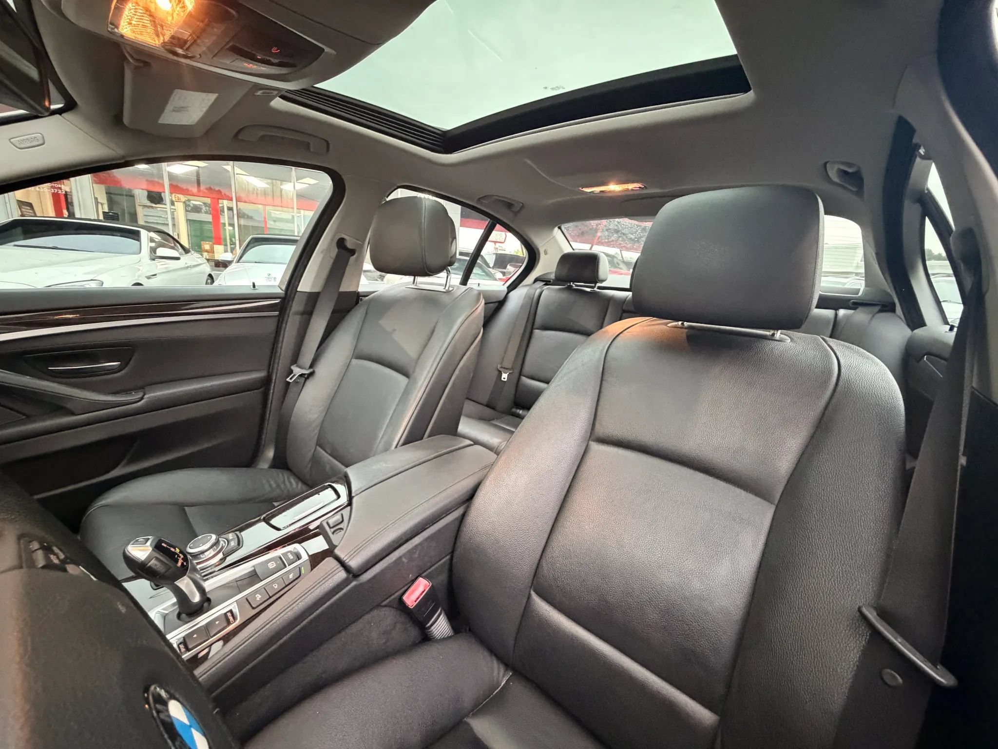 Used 2013 BMW 528i xDrive Sedan AWD/4WD image 10