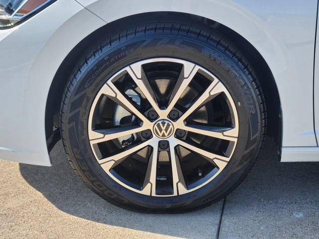 Used 2023 Volkswagen Jetta Sport FWD image 17