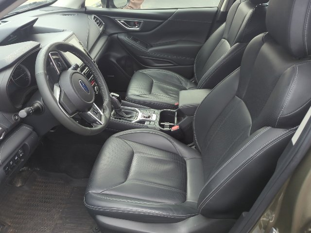 Used 2022 Subaru Forester Touring AWD/4WD image 8