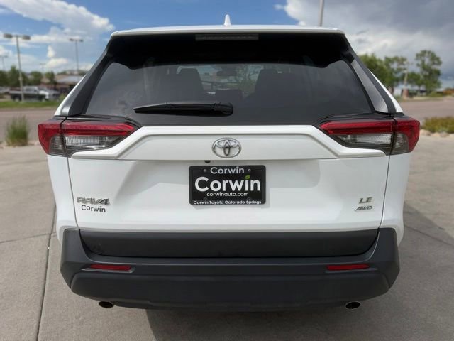 Used 2024 Toyota RAV4 LE AWD/4WD image 7