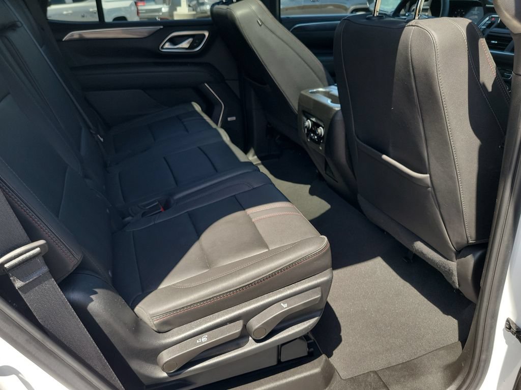 Used 2023 Chevrolet Tahoe RST w/ Luxury Package AWD/4WD image 21