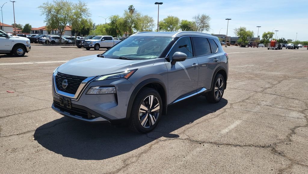 Used 2022 Nissan Rogue SL w/ SL Premium Package image 4
