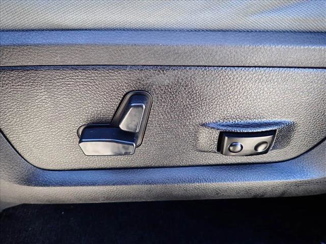 Used 2016 RAM 3500 Big Horn image 11