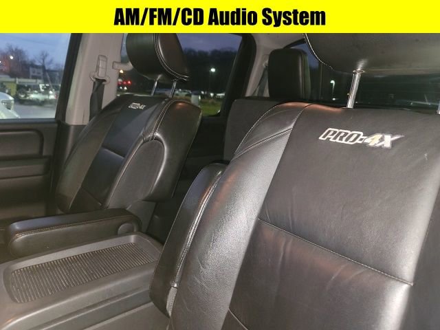 Used 2014 Nissan Titan PRO-4X w/ Pro-4x Luxury Package image 11