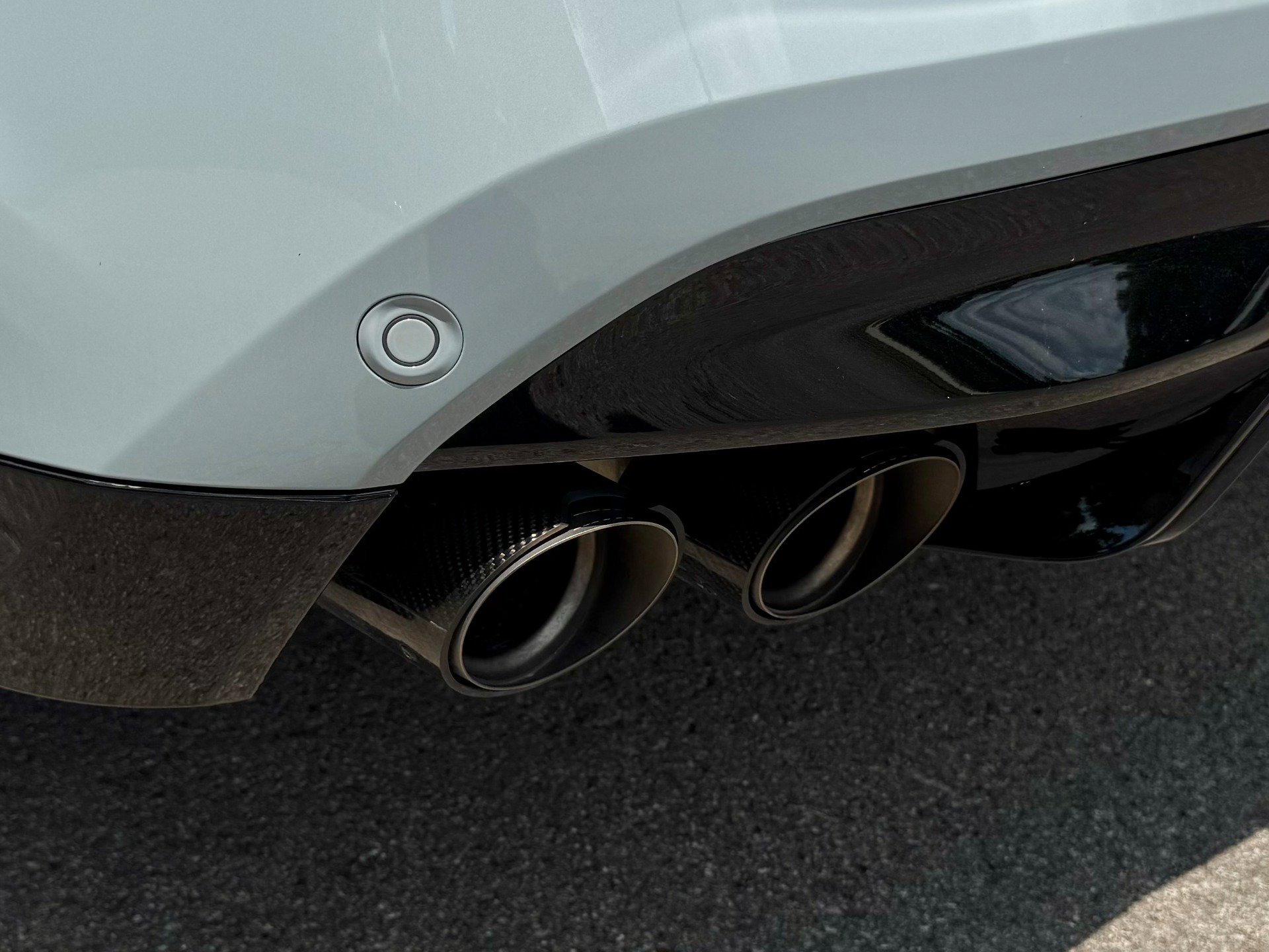 Used 2024 BMW X6 M Competition w/ Executive Package image 90