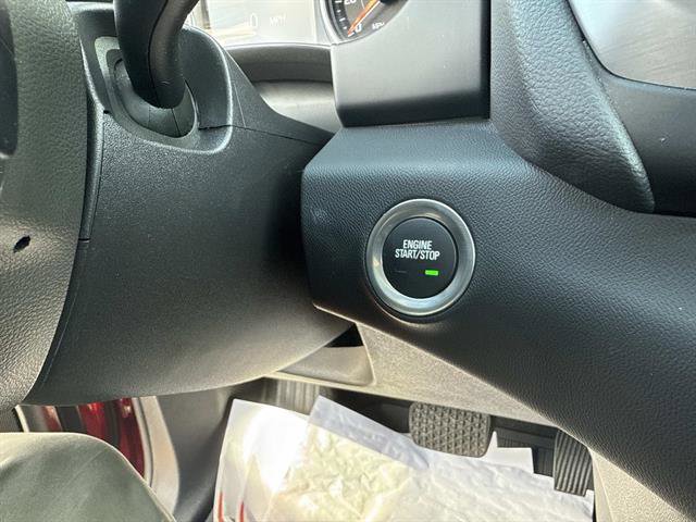 Used 2024 GMC Terrain AT4 image 30