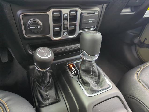 New 2026 Jeep Gladiator Sport AWD/4WD image 9