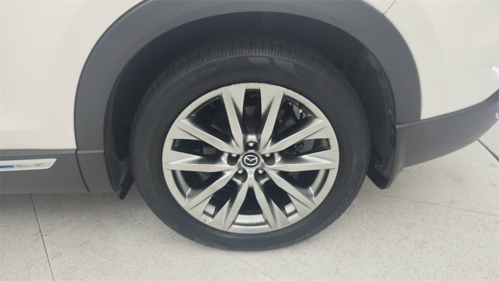 Used 2017 MAZDA CX-9 Signature image 61