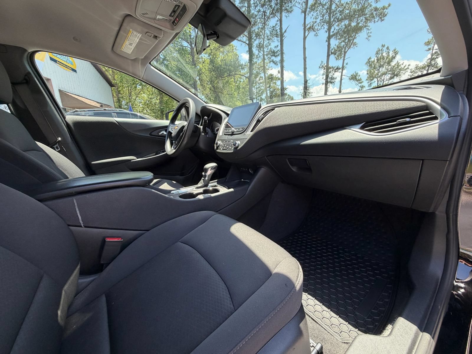 Used 2023 Chevrolet Malibu LT w/ Driver Confidence Package FWD image 15