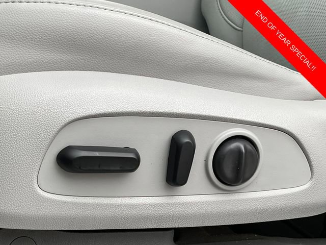 Used 2018 GMC Acadia SLT image 11