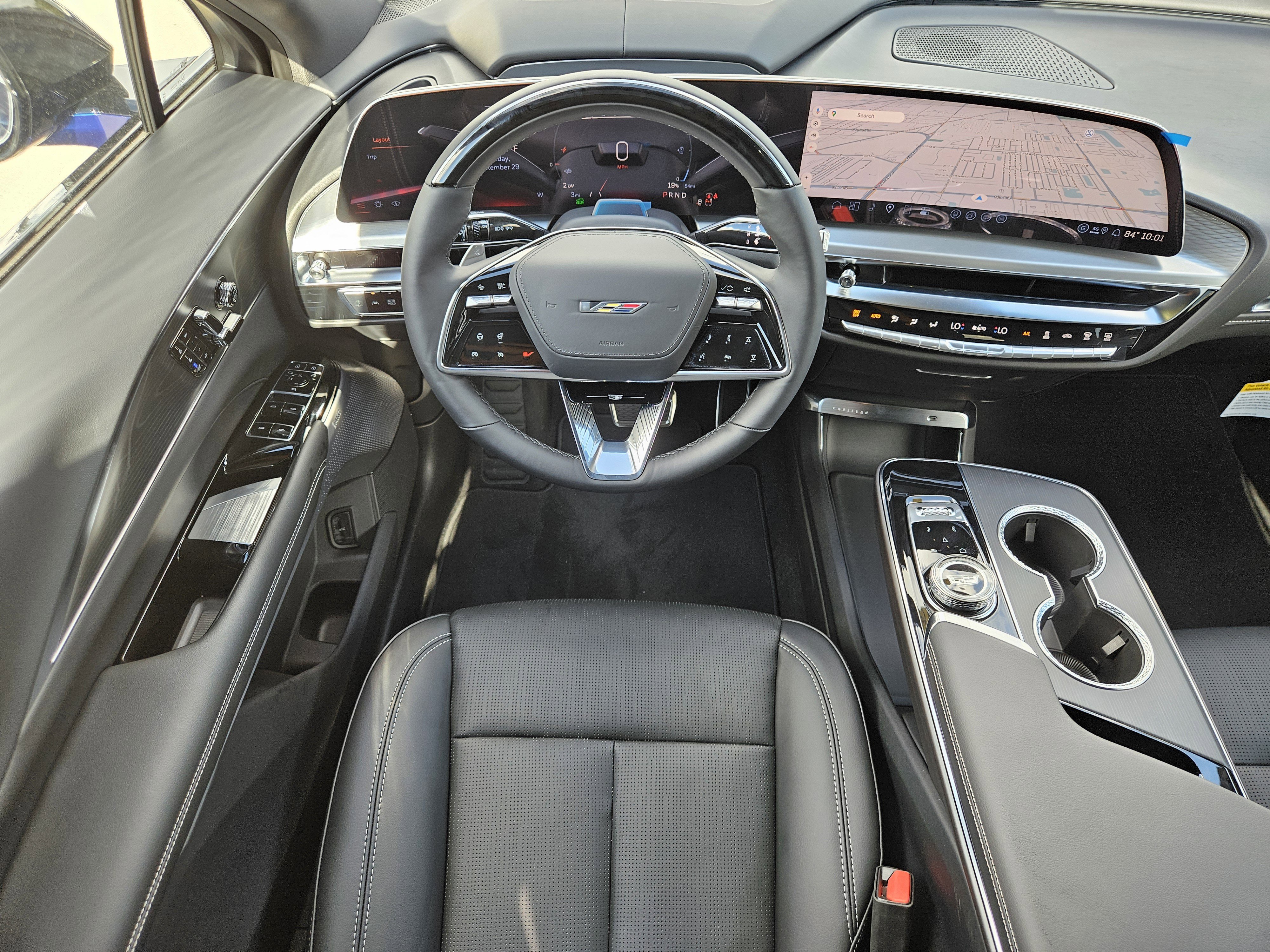 New 2026 Cadillac Lyriq V image 15