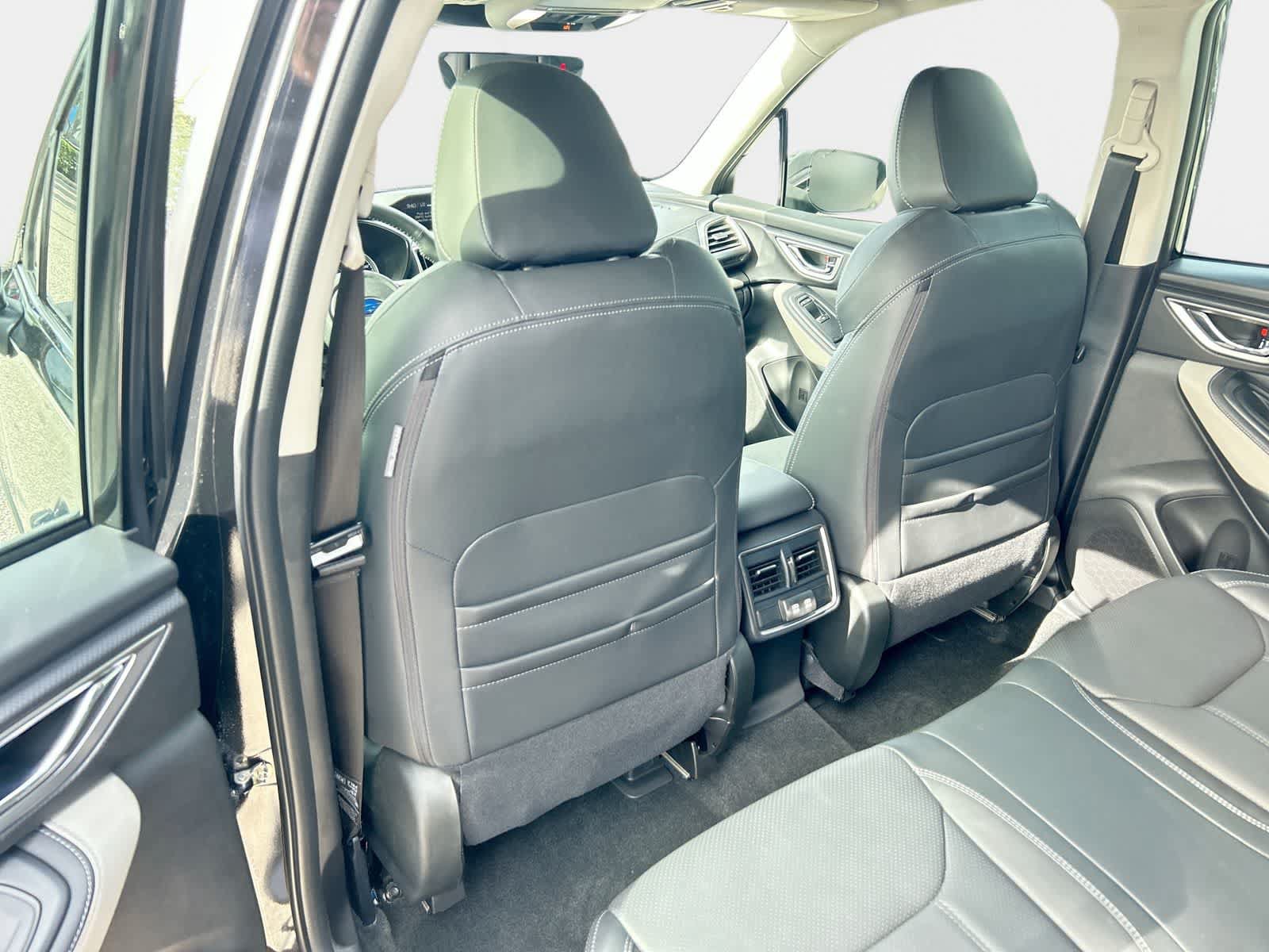 Used 2024 Subaru Forester Limited AWD/4WD image 12