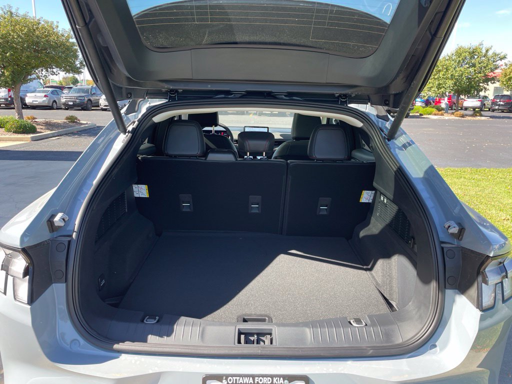 New 2026 Ford Mustang Mach-E Premium w/ Sport Appearance Package AWD/4WD image 14