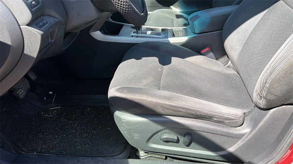 Used 2015 Nissan Altima 2.5 S w/ Power Driver Seat Package image 9