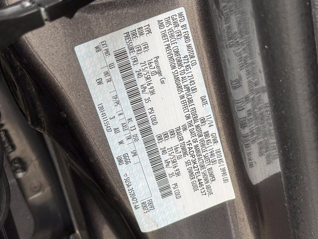 Used 2014 Ford Focus SE FWD image 31