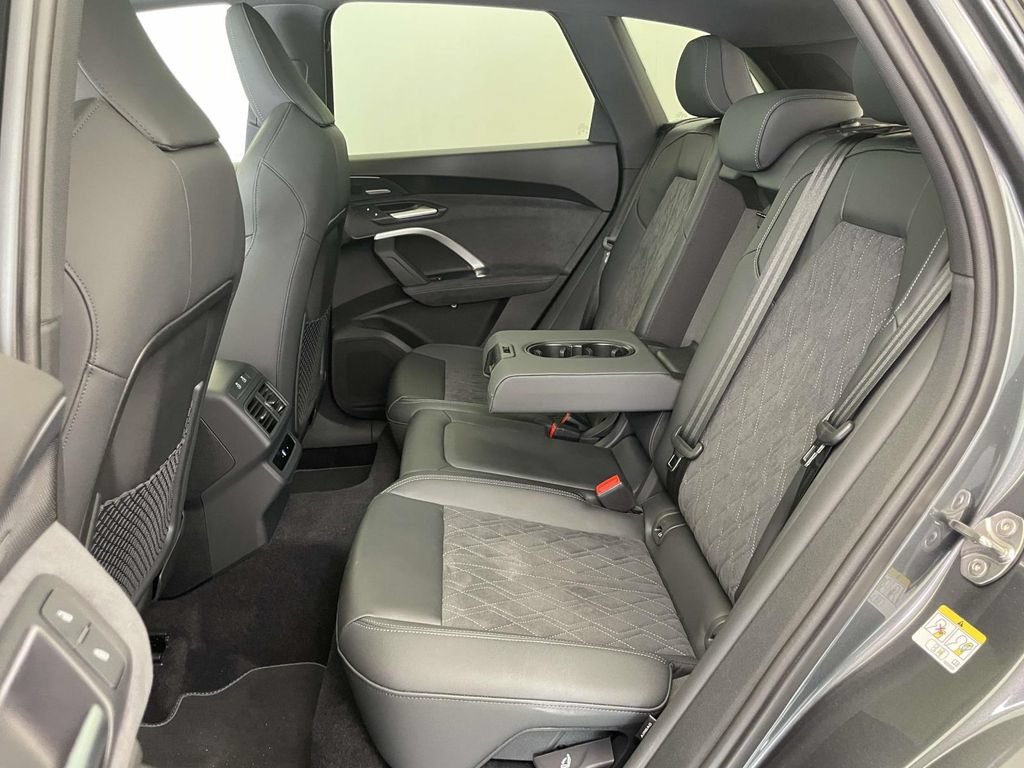 New 2026 Audi SQ5 Premium Plus AWD/4WD image 19