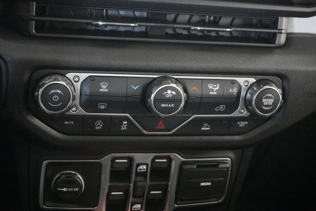 New 2026 Jeep Gladiator Sport image 24