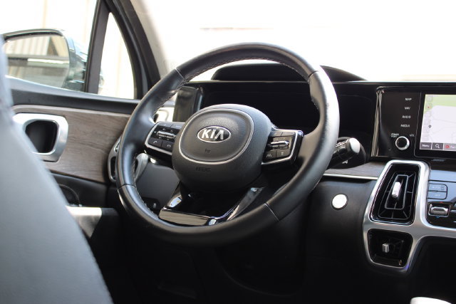 Used 2021 Kia Sorento SX Prestige AWD/4WD image 51
